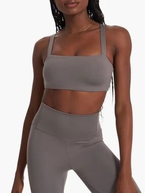 Vuori Evolve Square Neck Bra Size L